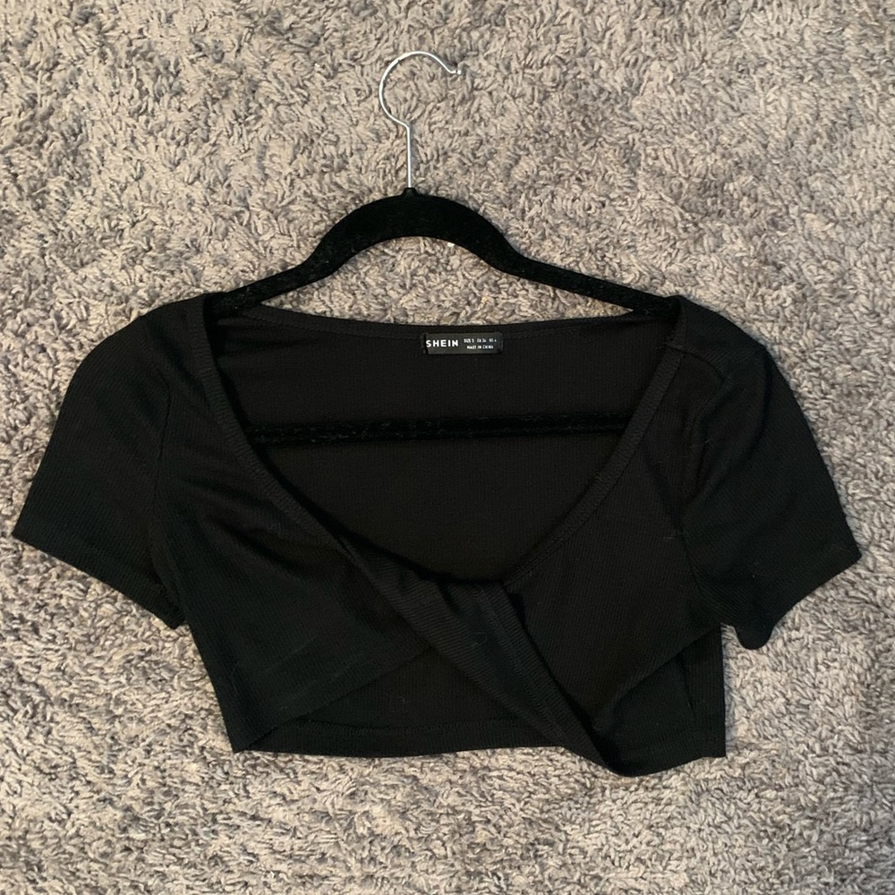Shein Short Sleeve Cropped Twist Top